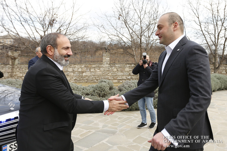 Նիկոլ Փաշինյանը ոչ ֆորմալ հանդիպում է ունեցել Վրաստանի վարչապետ Մամուկա Բախտաձեի հետ (լուսանկարներ) Նիկոլ Փաշինյանը ոչ ֆորմալ հանդիպում է ունեցել Վրաստանի վարչապետ Մամուկա Բախտաձեի հետ (լուսանկարներ)