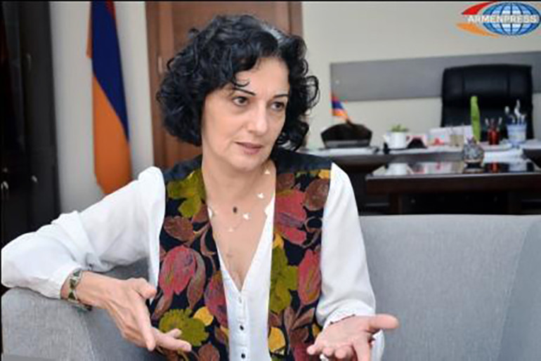 Չեմ ընդունելու ստախոսությունը, Հովհաննես Գալստյանը պետք է 2017-ին ավարտած լիներ «Տատիկիս վարսերի» նկարահանումները. մշակույթի փոխնախարար