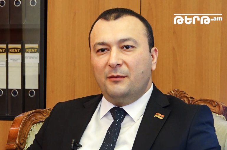 Կառավարության ծրագրում խնդիրներն արձանագրված են, բայց որտեղից և ինչպես են դրանք լուծվելու՝ մեզ համար անհասկանալի է. Վահե Էնֆիաջյան (տեսանյութ) Կառավարության ծրագրում խնդիրներն արձանագրված են, բայց որտեղից և ինչպես են դրանք լուծվելու՝ մեզ համար անհասկանալի է. Վահե Էնֆիաջյան (տեսանյութ)