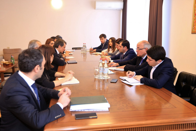 Սուրեն Պապիկյանը ՀՀ-ում ՄԱԿ-ի զարգացման ծրագրի ներկայացուցիչների հետ քննարկել է համագործակցության ընդլայմանն ուղղված հարցեր