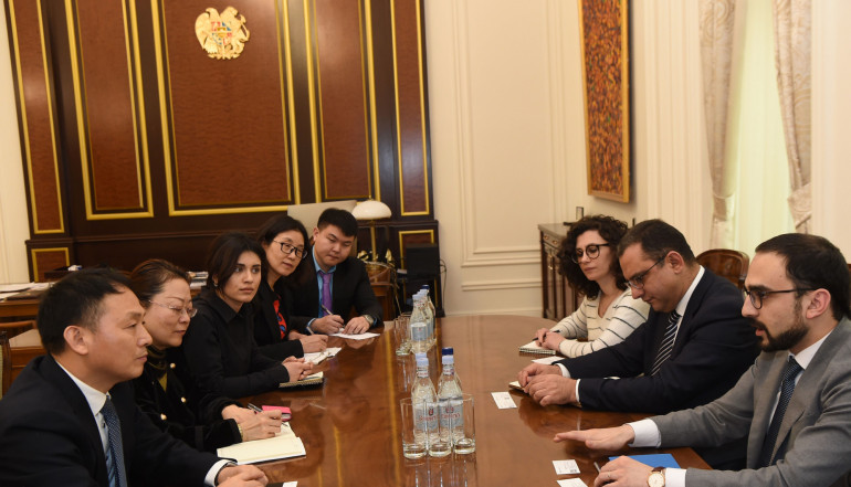 Չինական ընկերությունը ցանկանում է Հայաստանում 100 մլն դոլարի ներդրում կատարել՝ ստեղծելով 300-400 աշխատատեղ Չինական ընկերությունը ցանկանում է Հայաստանում 100 մլն դոլարի ներդրում կատարել՝ ստեղծելով 300-400 աշխատատեղ