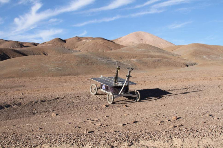 NASA rover discovers clue to alien life in Chilean desert