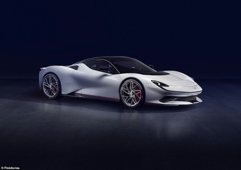 100 կմ/ժամը՝ 2 վայրկյանում. Pininfarina-ն ներկայացրել է Իտալիայում երբևէ արտադրված ամենահզոր հիպերքարը (լուսանկարներ)