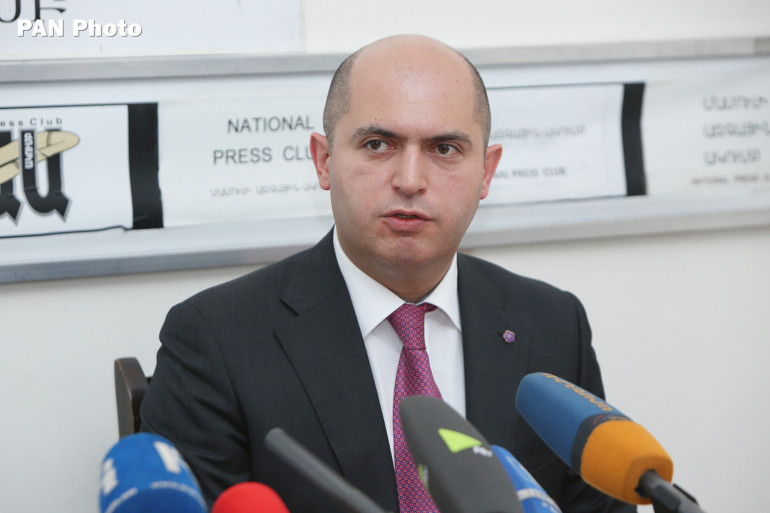 Փաշինյանի շտապողականության, ավելորդ ինքնավստահության հետևանքով ԼՂ բանակցությունների հարցում մեզ վերադարձնում են ելակետային դիրքերին. Արմեն Աշոտյան Փաշինյանի շտապողականության, ավելորդ ինքնավստահության հետևանքով ԼՂ բանակցությունների հարցում մեզ վերադարձնում են ելակետային դիրքերին. Արմեն Աշոտյան