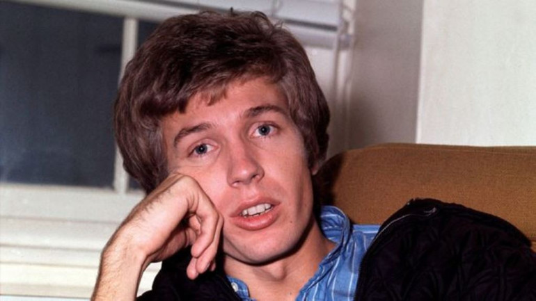 Influential rock enigma Scott Walker dies aged 76