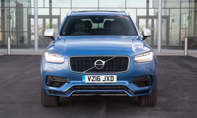 Future Volvo cars will slow down and park themselves upon detecting drunk driving
 
