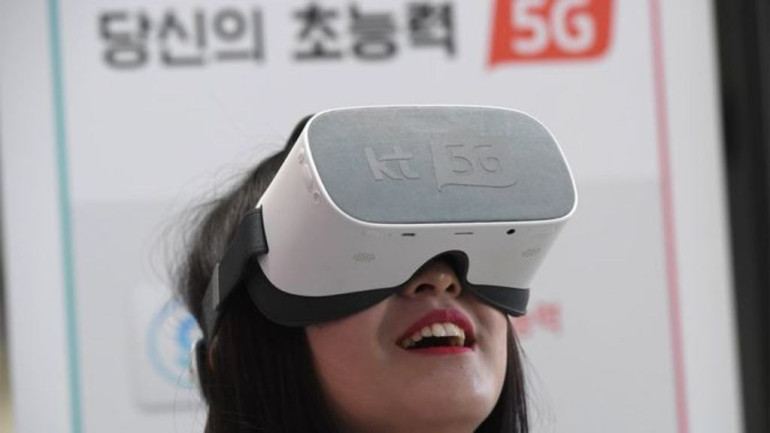 World's first 5G commercial services launched