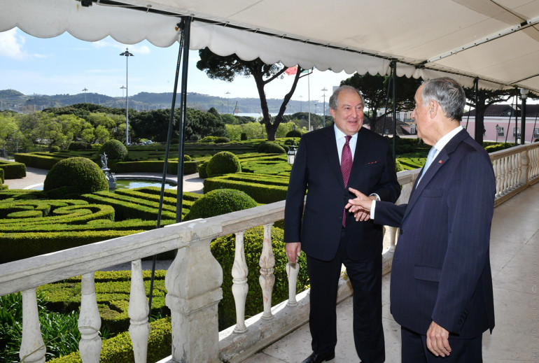 Armenian, Portuguese presidents discuss avenues for cooperation
Armenian, Portuguese presidents discuss avenues for cooperation