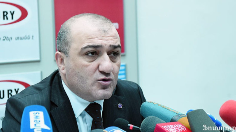 Հնարավոր է` վարկի առկայությունը կապված չլինի մարդու բարեկեցության հետ. փոխնախարարը` նպաստներից զրկելու մեխանիզմների մասին Հնարավոր է` վարկի առկայությունը կապված չլինի մարդու բարեկեցության հետ. փոխնախարարը` նպաստներից զրկելու մեխանիզմների մասին