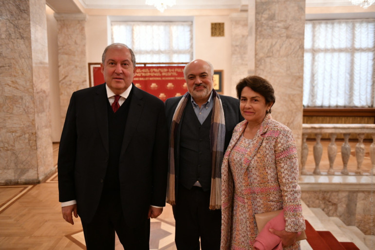 ՀՀ նախագահը տիկնոջ հետ դիտել է «Սպարտակ» բալետը