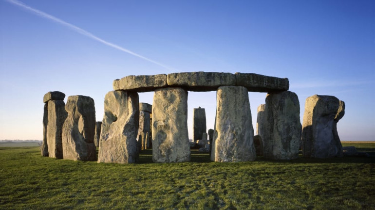 Missing part of Stonehenge returned to site 60 years on