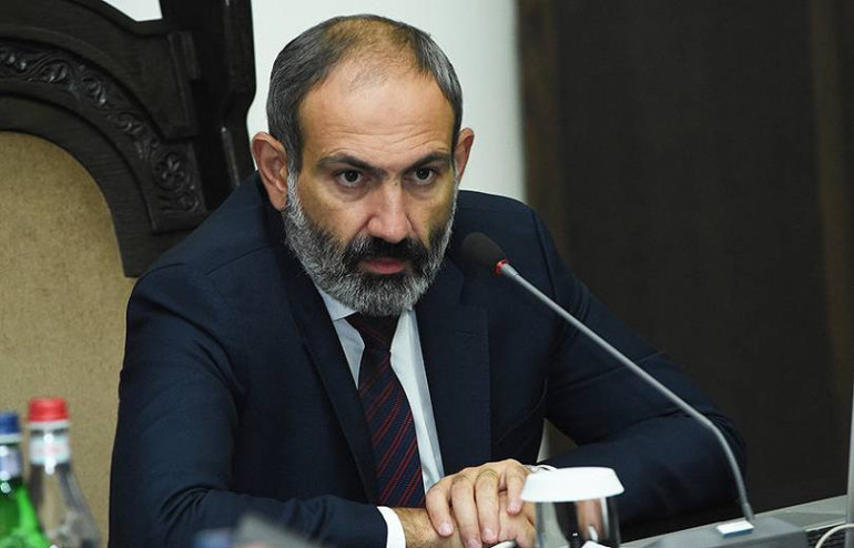 Առավոտյան արգելափակում ենք հանրապետության՝ առանց բացառության բոլոր դատարանների ելքերն ու մուտքերը, այնպես, որ ոչ ոք ներս չմտնի. Նիկոլ Փաշինյան Առավոտյան արգելափակում ենք հանրապետության՝ առանց բացառության բոլոր դատարանների ելքերն ու մուտքերը, այնպես, որ ոչ ոք ներս չմտնի. Նիկոլ Փաշինյան