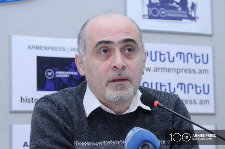 Over 2,000 Armenian Facebook accounts 'hacked in Azerbaijani cyberattack'

 