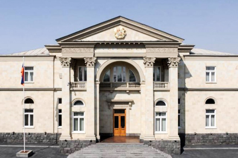 ՍԴ դատավորի պաշտոնին համապատասխանող հավանական թեկնածուները, բացի մեկից, հրաժարվել են, որ իրենց թեկնածությունը ներկայացվի ԱԺ․ նախագահականը՝ Վահե Գրիգորյանին առաջադրելու մասին ՍԴ դատավորի պաշտոնին համապատասխանող հավանական թեկնածուները, բացի մեկից, հրաժարվել են, որ իրենց թեկնածությունը ներկայացվի ԱԺ․ նախագահականը՝ Վահե Գրիգորյանին առաջադրելու մասին