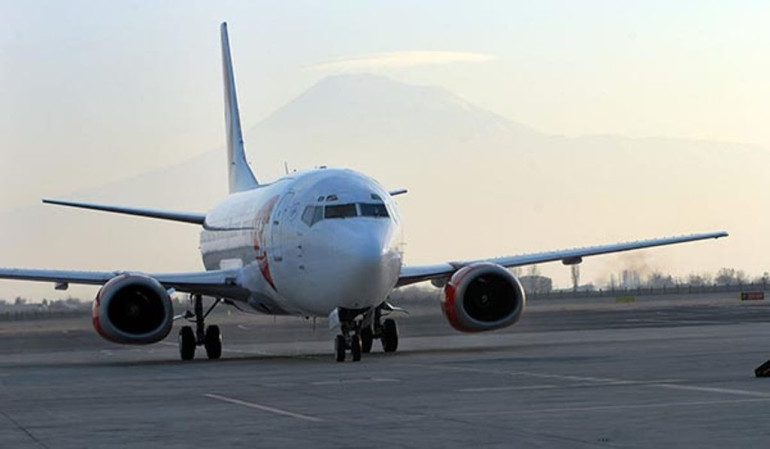 Hraparak: First ever Armenian plane departs for Turkey's Van ahead of Pan-Armenian Games
Hraparak: First ever Armenian plane departs for Turkey's Van ahead of Pan-Armenian Games