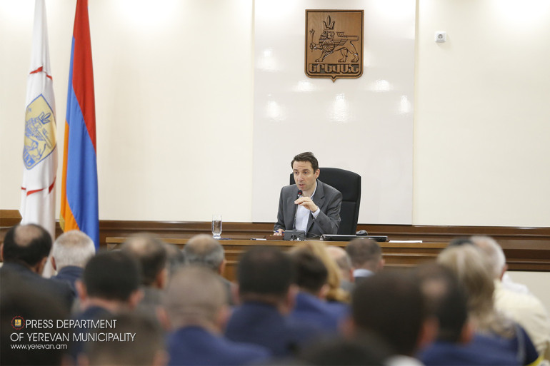Կանաչապատման աշխատանքների ընթացքը գոհացուցիչ չէ. Հայկ Մարության Կանաչապատման աշխատանքների ընթացքը գոհացուցիչ չէ. Հայկ Մարության