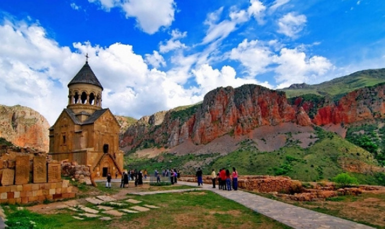 “All this exists in Armenia as well”: Russian tourists consider Armenia as an alternative to Georgia “All this exists in Armenia as well”: Russian tourists consider Armenia as an alternative to Georgia