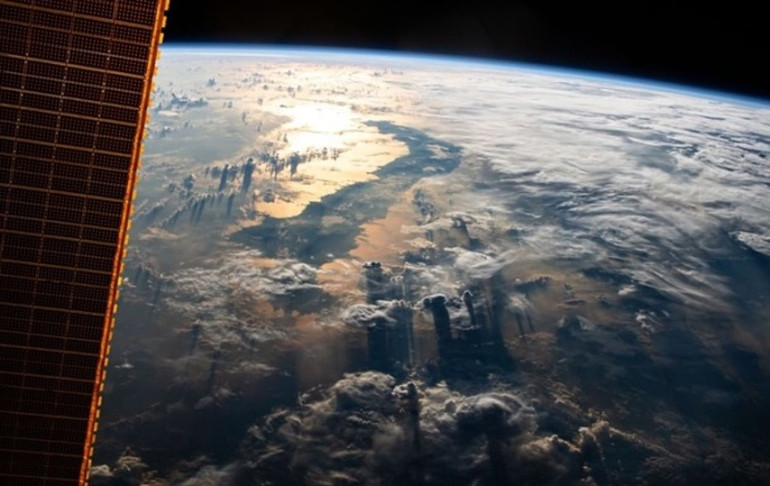 Imagine having a view like this every day: NASA has released an impressive photo of the planet Earth