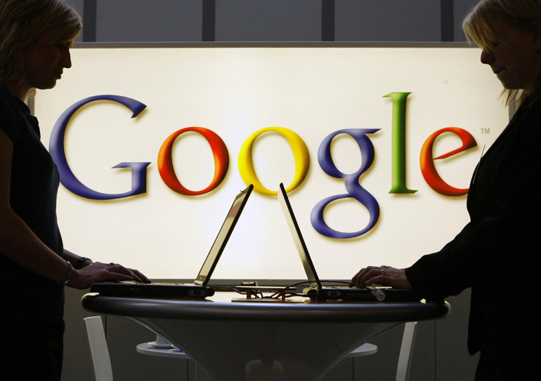 Google признал, что прослушивает команды пользователей голосовому помощнику