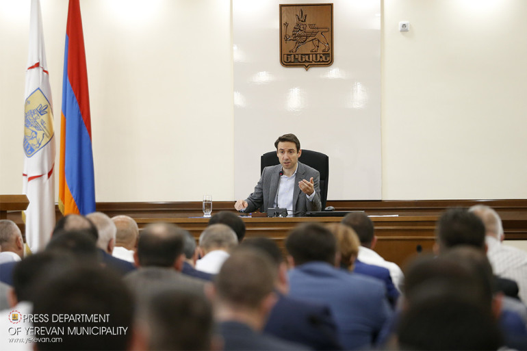 Աշխարհում չկա այնպիսի մարդ, որը կարող է երևանցիների հետ շանտաժի լեզվով խոսել. Հայկ Մարությանը՝ «Սանիթեքի» մասին