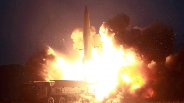 North Korea tests short-range ballsitic missiles