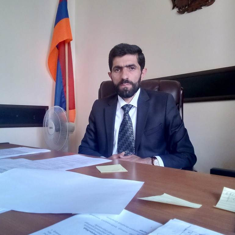 «Ով ինձ զոմբի կասի, իրա…», «Ով Վարչապետիս բան կասի, կյանքով կդառնամ թշնամի!!!». Ավան վարչական շրջանի ղեկավարի տեղակալի գրառումները «Ով ինձ զոմբի կասի, իրա…», «Ով Վարչապետիս բան կասի, կյանքով կդառնամ թշնամի!!!». Ավան վարչական շրջանի ղեկավարի տեղակալի գրառումները