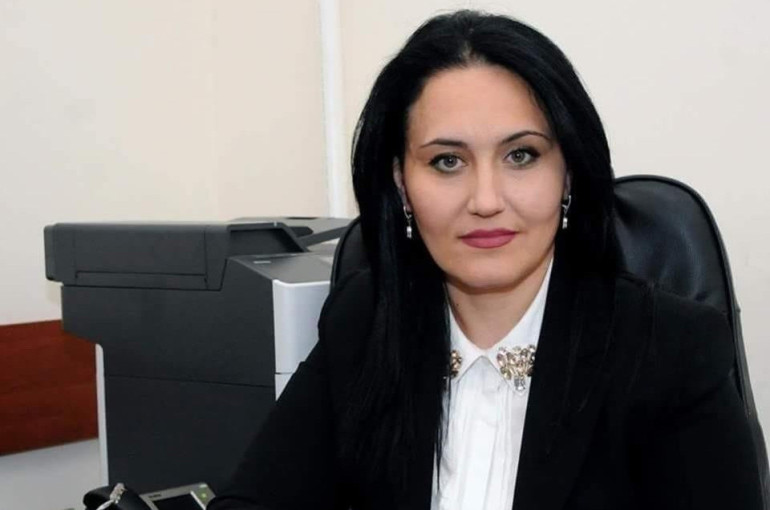 Սա կազմակերպված էր իշխանության կողմից և իշխանության հովանավորությամբ. «Հայելի» մամուլի ակումբի ղեկավարը՝ ակումբի վրա հարձակման մասին (տեսանյութ)