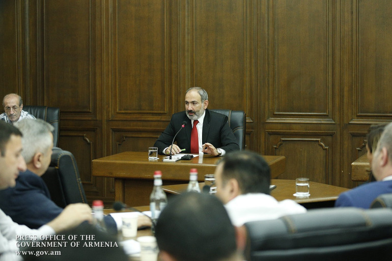 Կոռուպցիայի դեմ պայքարի արդյունքները կմեծացնենք և կուղղենք պաշտպանության մակարդակի բարձրացմանը․ վարչապետը՝ ԱԺ-ում բյուջեի քննարկմանը Կոռուպցիայի դեմ պայքարի արդյունքները կմեծացնենք և կուղղենք պաշտպանության մակարդակի բարձրացմանը․ վարչապետը՝ ԱԺ-ում բյուջեի քննարկմանը