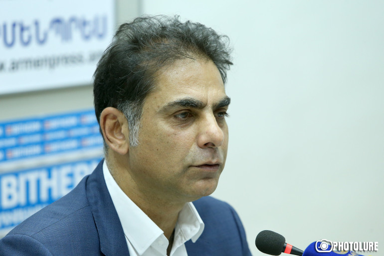 Կարծում ենք` Nouvelles d’Arménie-ի վրա հարձակման հետևում կանգնած են թուրքերը. ցանկանում էին ցույց տալ, որ կարող են նաև ֆիզիկապես վնասել. Մուրադ Փափազյան Կարծում ենք` Nouvelles d’Arménie-ի վրա հարձակման հետևում կանգնած են թուրքերը. ցանկանում էին ցույց տալ, որ կարող են նաև ֆիզիկապես վնասել. Մուրադ Փափազյան