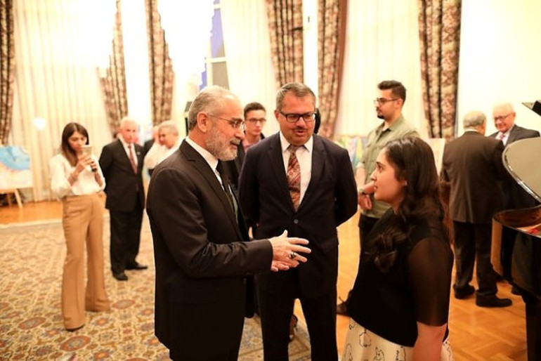 Էրդողանի գլխավոր խորհրդականն ասել է, թե «մի օր Ադրբեջանի դրոշը կծածանվի Ղարաբաղում» Էրդողանի գլխավոր խորհրդականն ասել է, թե «մի օր Ադրբեջանի դրոշը կծածանվի Ղարաբաղում»