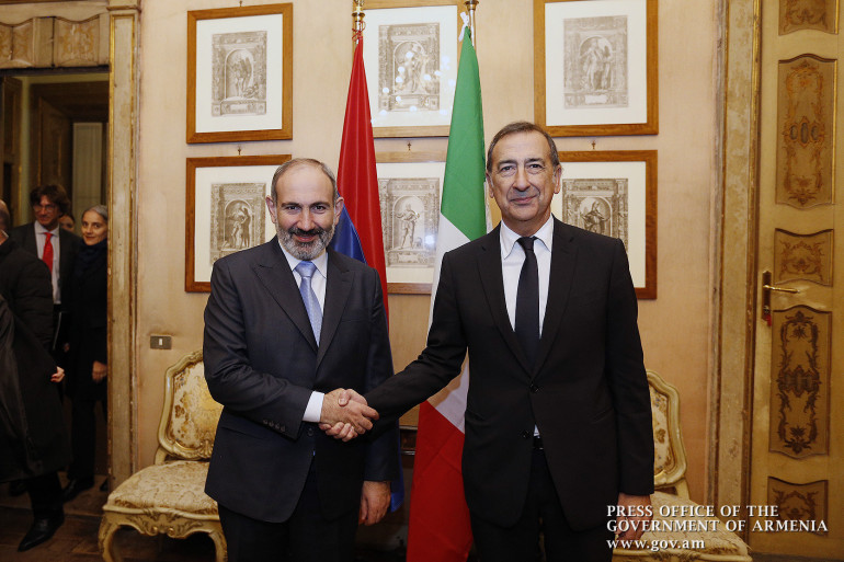 Pashinyan discusses cooperation projects with Milan mayor
Pashinyan discusses cooperation projects with Milan mayor