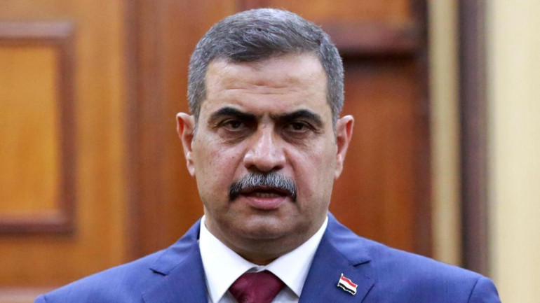 Իրաքի պաշտպանության նախարարը երկքաղաքացիություն ունի. նա Ստոկհոլմում գրանցված է այլ անվանումով և նույնիսկ կանգնել է դատարանի առաջ. SVT