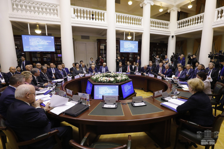 Արարատ Միրզոյանը մասնակցել է ԱՊՀ միջխորհրդարանական վեհաժողովի խորհրդի նիստին Արարատ Միրզոյանը մասնակցել է ԱՊՀ միջխորհրդարանական վեհաժողովի խորհրդի նիստին
