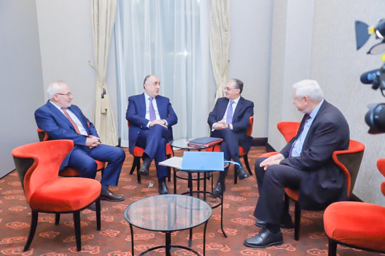 Armenian, Azerbaijani FMs 'hold 3-hour talks' in Bratislava over Karabakh peace
