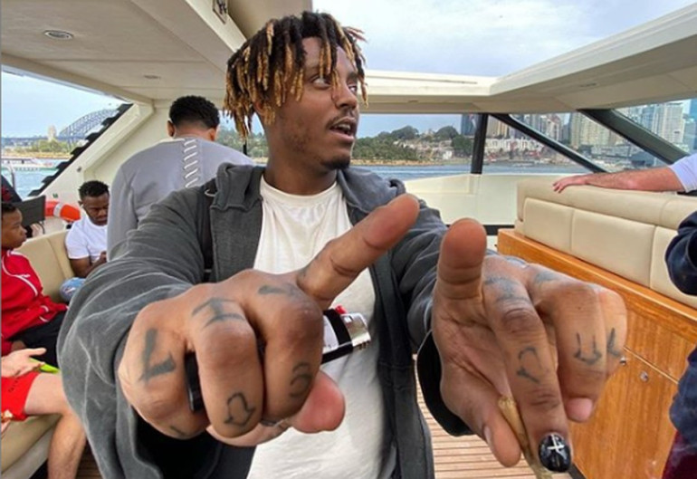 Умер рэпер Juice WRLD