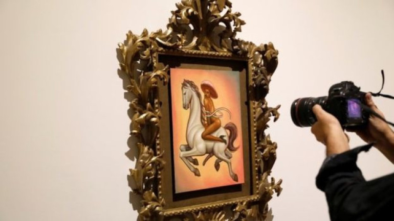 Mexico's naked Zapata painting causes protests