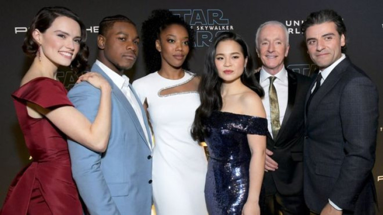 Star Wars and Cats: First reactions pour after US premiere