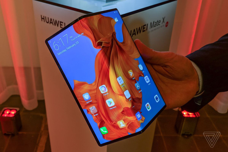 Huawei-ն կթողարկի Mate X ճկվող սմարթֆոնի կատարելագործված տարբերակը
