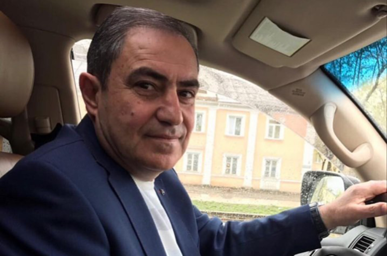 Գործարարը դատախազությունից պարզաբանումներ է պահանջում իրեն պատկանող անշարժ գույքը ՍԴ նախագահ Հրայր Թովմասյանին վերագրելու համար. Hraparak.am Գործարարը դատախազությունից պարզաբանումներ է պահանջում իրեն պատկանող անշարժ գույքը ՍԴ նախագահ Հրայր Թովմասյանին վերագրելու համար. Hraparak.am