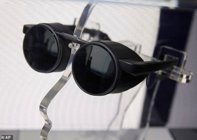 Panasonic unveils ‘steampunk-like’ VR glasses