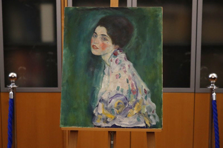 Painting found in wall claimed to be stolen Klimt