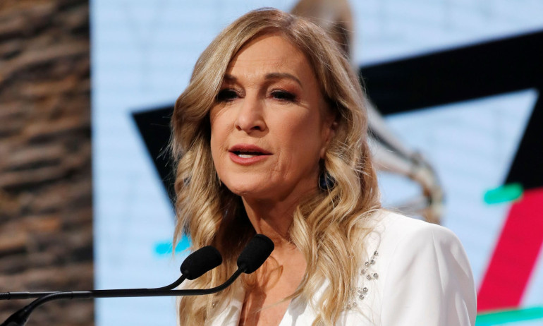 Ousted Grammy Awards boss makes corruption claims
