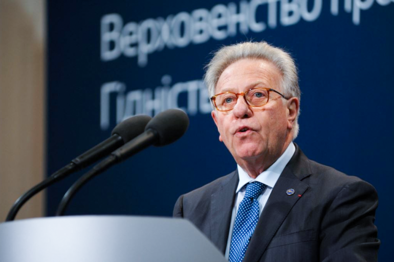Democratic culture and maturity require institutional restraint - Venice Commission's president on situation around Armenia's Constitutional Court Democratic culture and maturity require institutional restraint - Venice Commission's president on situation around Armenia's Constitutional Court