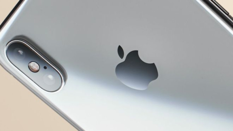 Apple fined for slowing down old iPhones