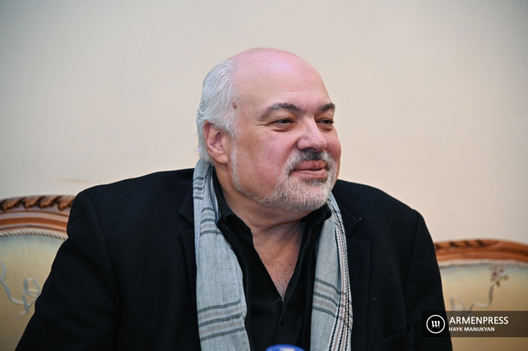 «С сегодняшнего дня я официально приступаю к работе»: Константин Орбелян продолжит оставаться  на посту директора Национального академического театра оперы и балета