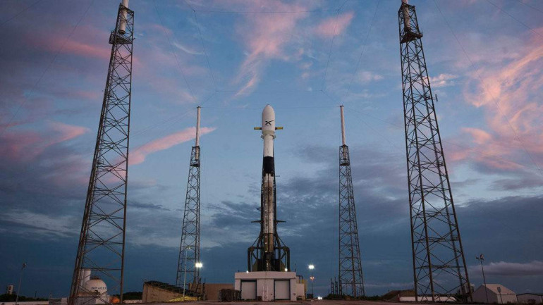 SpaceX-ի հրթիռակրի առաջին աստիճանն անհաջող վայրէջք է կատարել արբանյակներն ուղեծիր հասցնելուց հետո (տեսանյութ)