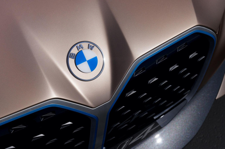 BMW ընկերությունը փոխել է տարբերանշանը (լուսանկար)