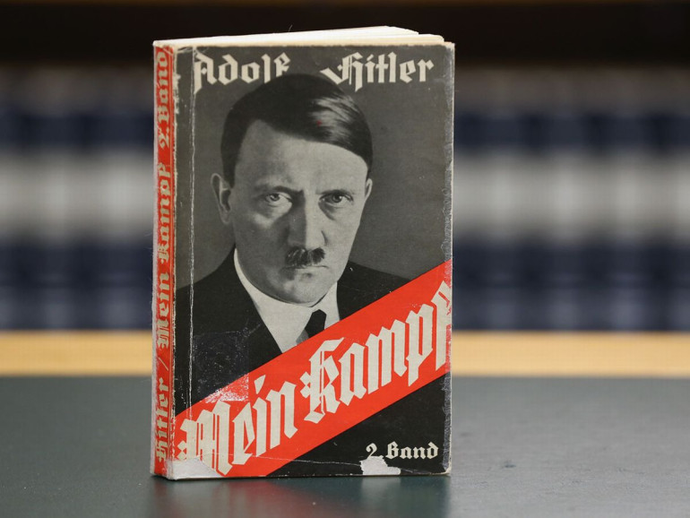 Amazon-ն արգելել է Հիտլերի Mein Kampf գրքի վաճառքը