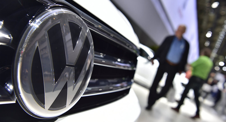 VW to resume production in Germany starting April 20