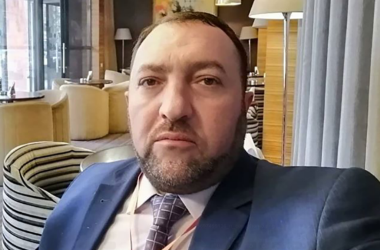 «Դոմոդեդովոյի» անվտանգության աշխատակցիները հայերին ասել են՝ երկու օրից դեպի ՀՀ թռիչք է լինելու և հորդորել են լքել տարածքը, չգիտենք՝ ճիշտ են ասել, թե ոչ․ Հայ Դատի՝ Մոսկվայի գրասենյակի ղեկավար «Դոմոդեդովոյի» անվտանգության աշխատակցիները հայերին ասել են՝ երկու օրից դեպի ՀՀ թռիչք է լինելու և հորդորել են լքել տարածքը, չգիտենք՝ ճիշտ են ասել, թե ոչ․ Հայ Դատի՝ Մոսկվայի գրասենյակի ղեկավար